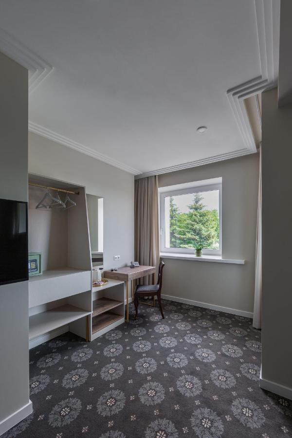 Park Hotel Siauliai Spa & Conference ภายนอก รูปภาพ